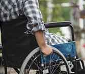 invalidità-uomo-sulla-sedia-a-rotelle